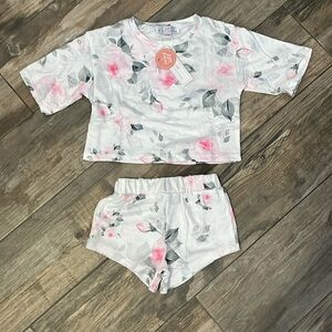 Bailey Blossom pjs 12-18 months/ outfit